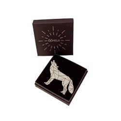 Reflective brooche "Howling wolf"